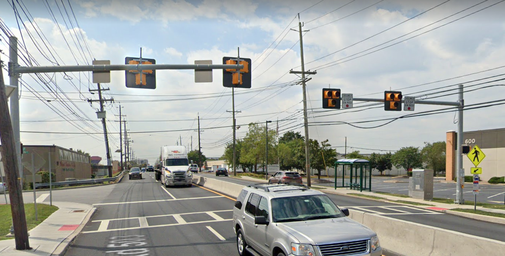 Figure 2. HAWK signal located north of the intersection of Barrell Avenue and Washington Avenue.