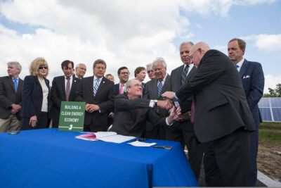 Governor Phil Murphy signs energy legislation and an executive order creating a statewide energy master plan in South Brunswick on May 23, 2018. OIT/Governor’s Office.